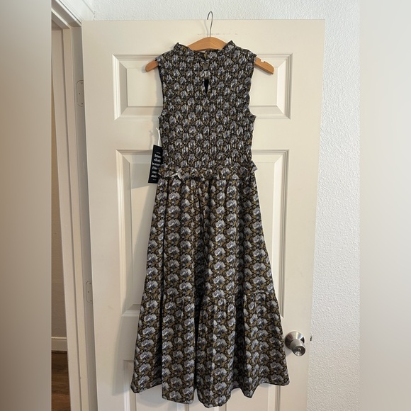 NWT Tuckernuck HYACINTH HOUSE Black Leafy Floral Smocked Seaton Midi Dress - Picture 5 of 6